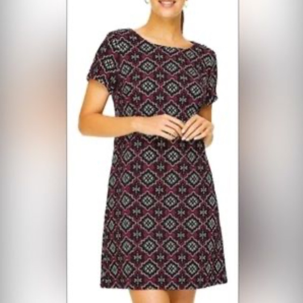 Loft‎ quilted dress in maroon and navy. Worn maybe 2-3x